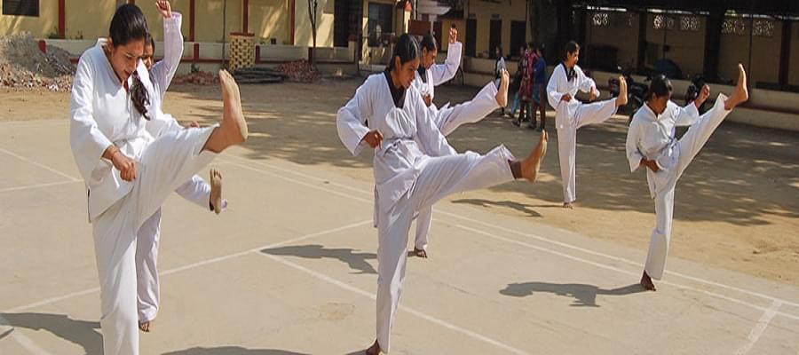 Jagat Taran Girls Degree College Allahabad Campus photo 4